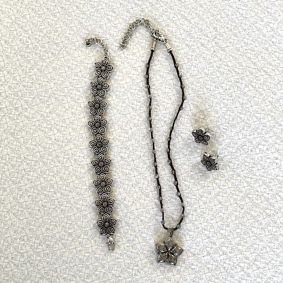 Brighton Flower Jewelry Set - Picture 1 of 12